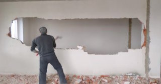 Демонтаж стен в квартире в Азове – цена от 714 рублей. - Сварной-Азв
