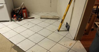 Демонтаж теплого пола в Азове - цены от 561 руб. за м2 | Сварной-Азв