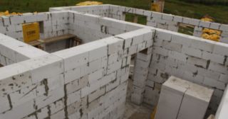 Кладочные работы Азов, цена от 561 руб.