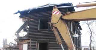 Демонтаж 2 этажного дома Азов, цена от 2600 руб.