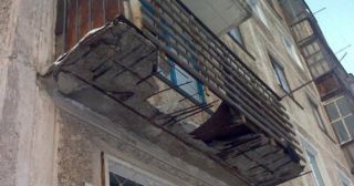 Демонтаж балкона Азов, цена от 2906 руб.
