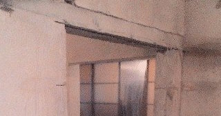 Демонтаж проема в кирпичной стене в Азове | Цена от 1530 рублей